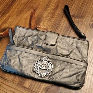 Womens wristlet ...leather..vintage